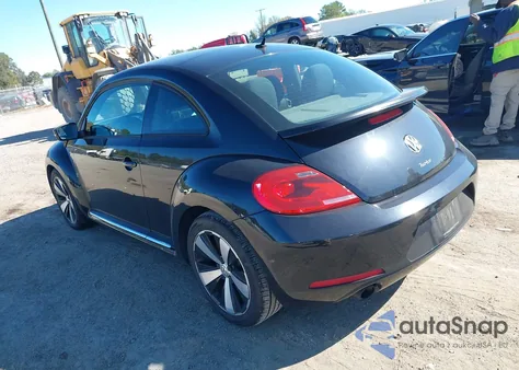 2012 Volkswagen Beetle 2.0T Turbo из США, поврежденный, VIN 3VWVA7ATXCM660808
